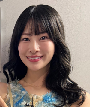 酒井ゆりや